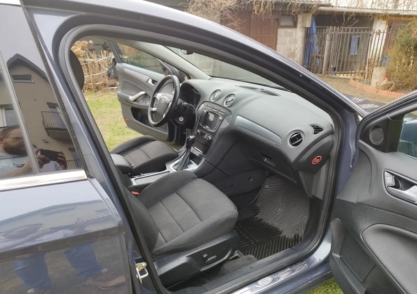 Ford Mondeo cena 35000 przebieg: 184083, rok produkcji 2013 z Warszawa małe 92